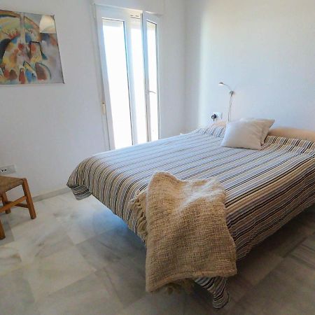 Terraza Trafalgar Apartamento Tipo Penthouse Con Enorme Terraza Y Vistas Al Mar โกนิล เด ลาฟรอนเตรา ภายนอก รูปภาพ
